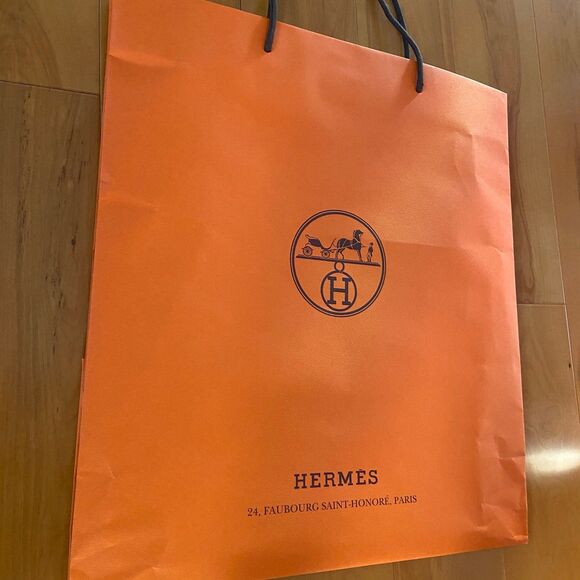 Hermes Paper Shopping Bag - orange large (18.5" x 16.5" x 6.75") [J] - Picture 3 of 6